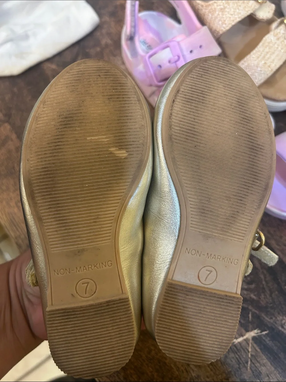 Cat & Jack Pastel Multi & Pink Buckle Sandal Set for Kids lot